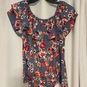 Off the shoulder top (with tags)